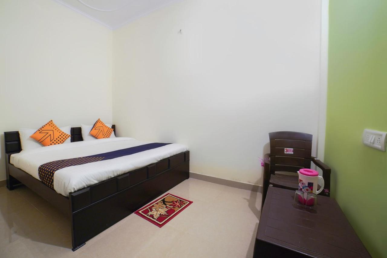 Spot On 67119 Hotel Shivam Residency Rampura  Экстерьер фото